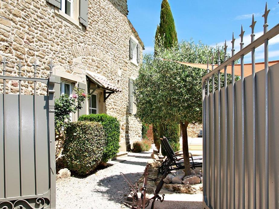 Le Clos De La Tuiliere Гриньян Екстер'єр фото